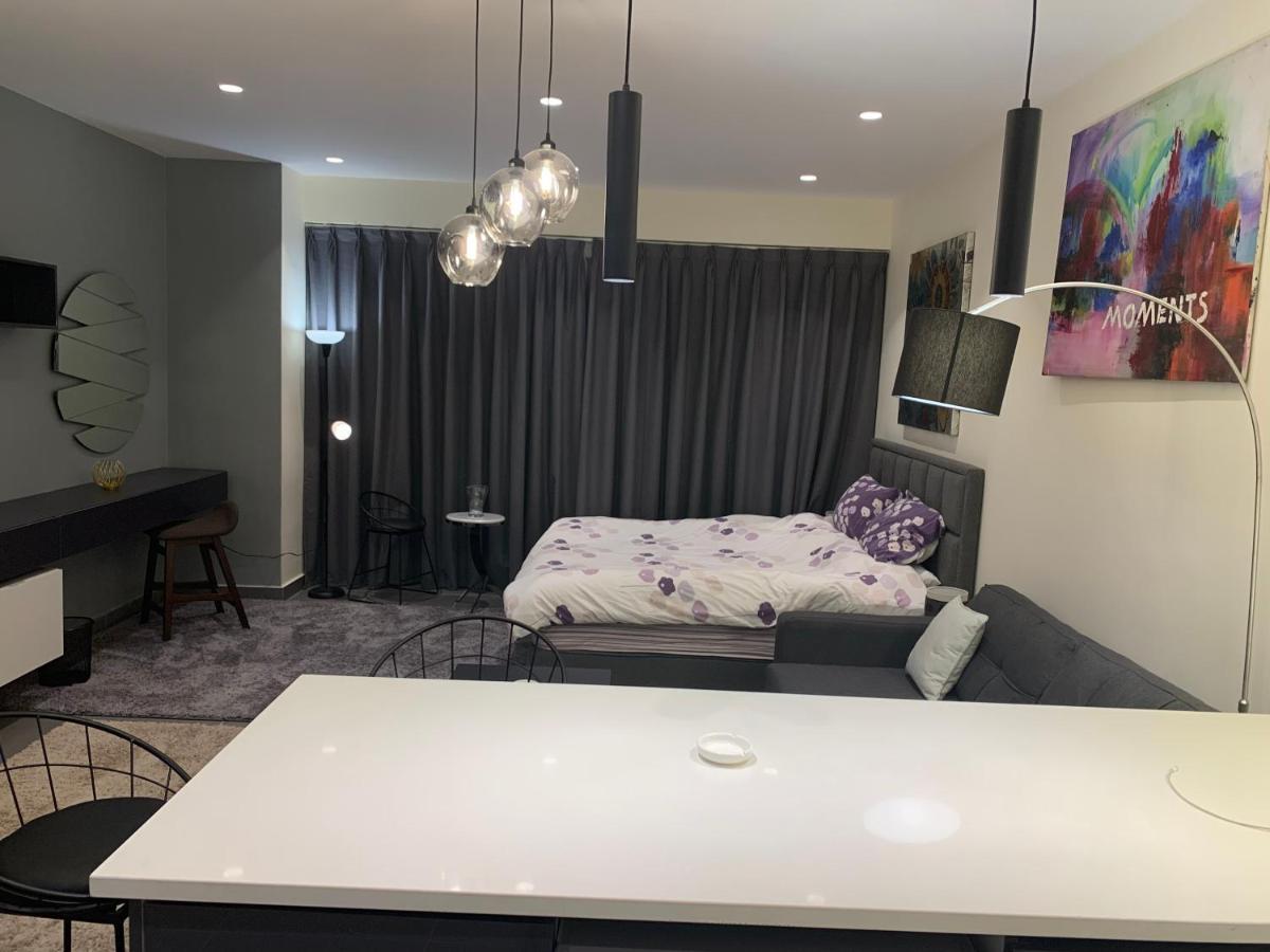 Luxurious Furnished Apartment For Rent In Damac Towers Amán Exterior foto
