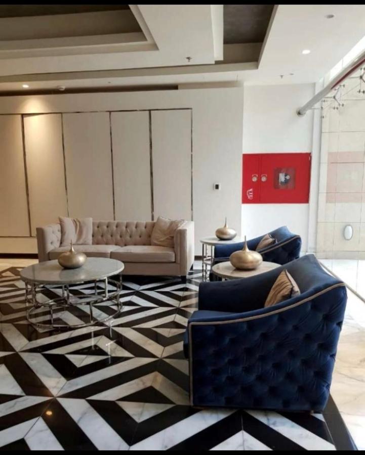 Luxurious Furnished Apartment For Rent In Damac Towers Amán Exterior foto